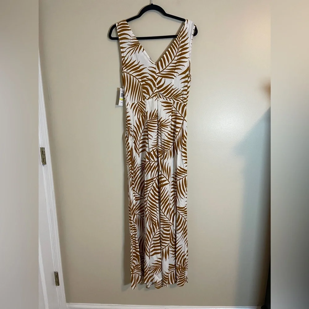 MSK Dress Womens Medium Tan and White Maxi Floral Coastal - Picture 8 of 12